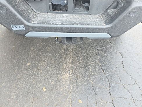 Used 2025 Toyota Tacoma Trailhunter image 5