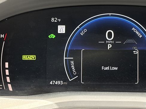 Used 2025 Toyota Camry LE FWD image 20