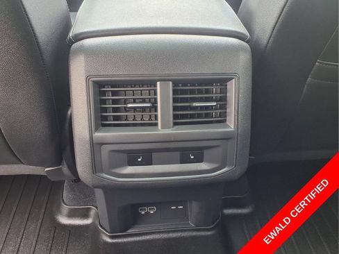 Used 2020 Volkswagen Atlas Cross Sport SEL Premium AWD/4WD image 29