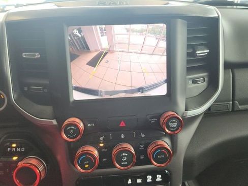 Used 2019 RAM 1500 Big Horn AWD/4WD image 12