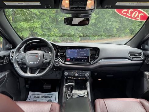 Used 2025 Dodge Durango GT AWD/4WD image 39