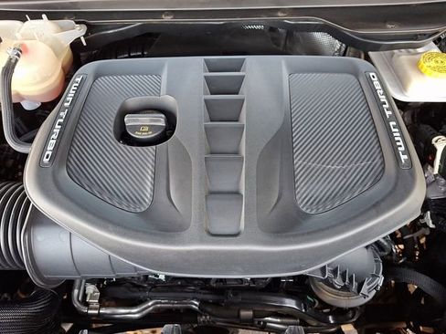 Used 2025 RAM 1500 Limited AWD/4WD image 28