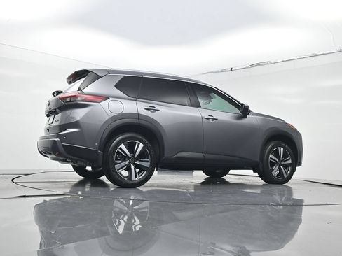 Used 2024 Nissan Rogue SL w/ SL Premium Package AWD/4WD image 21