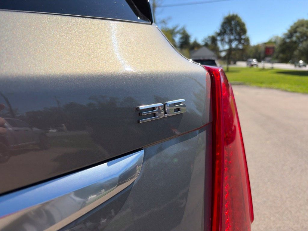 Used 2019 Cadillac XT5 Luxury AWD/4WD image 18