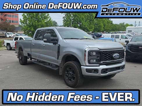 Used 2024 Ford F250 XLT w/ XLT Premium Package AWD/4WD image 1
