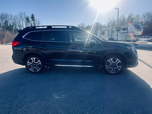 Used 2023 Subaru Ascent Limited w/ Technology Package image 9