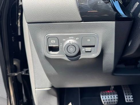 Certified 2022 Mercedes-Benz GLA 35 AMG 4MATIC image 23