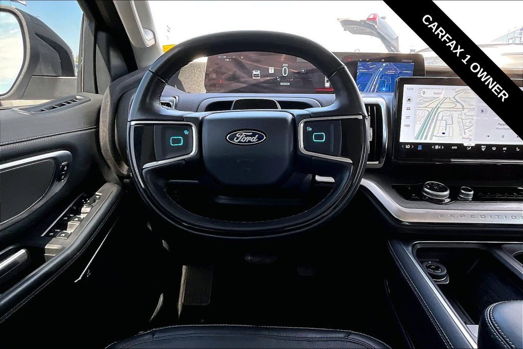 Used 2025 Ford Expedition Max Platinum AWD/4WD image 14