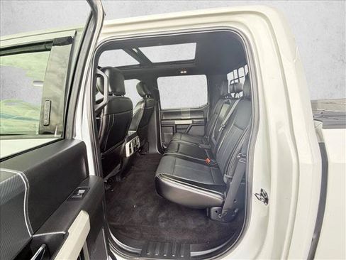 Used 2018 Ford F150 Lariat w/ Equipment Group 502A Luxury AWD/4WD image 14