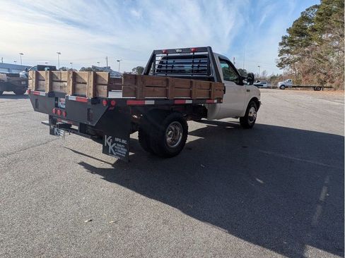 Used 1999 Ford F350 XLT image 6