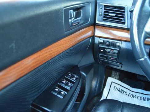 Used 2013 Subaru Outback 2.5i Limited w/ Moonroof Pkg image 55