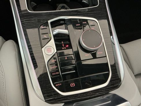 New 2026 BMW X5 sDrive40i w/ M Sport Package image 12