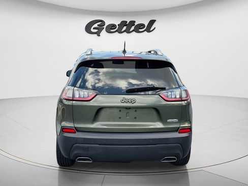 Used 2019 Jeep Cherokee Latitude Plus FWD image 6