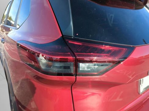 Certified 2025 Nissan Rogue S image 42