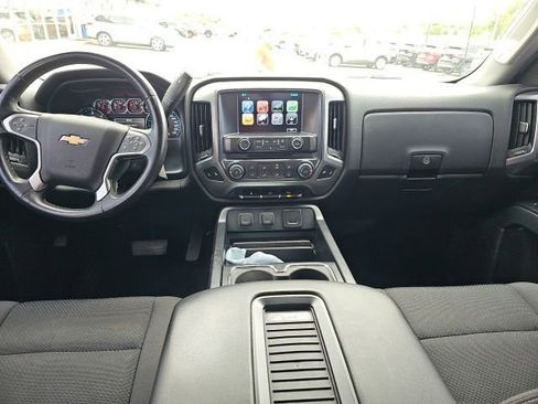 Used 2018 Chevrolet Silverado 1500 LT w/ Trailering Package AWD/4WD image 13