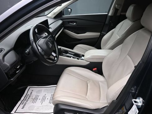 Used 2023 Honda Accord EX-L image 11