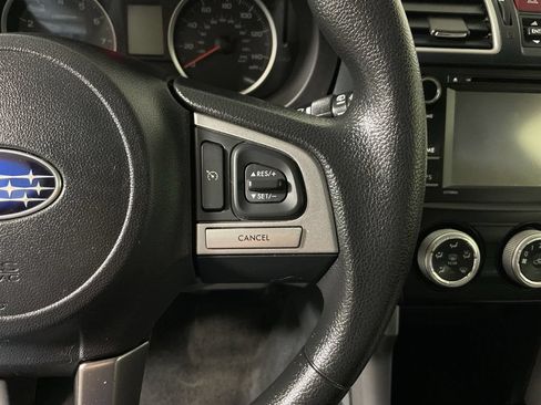 Used 2018 Subaru Forester 2.5i AWD/4WD image 26