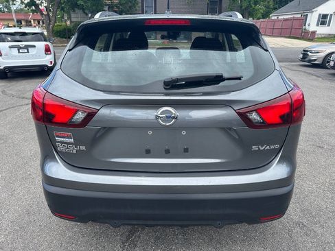 Used 2019 Nissan Rogue Sport SV AWD/4WD image 5