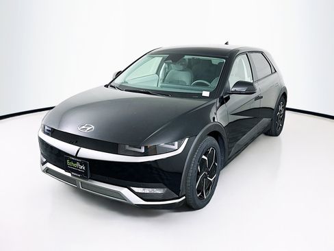 Used 2024 Hyundai Ioniq 5 SEL RWD image 3