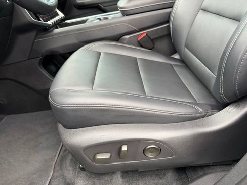 Certified 2024 GMC Acadia Elevation FWD image 17