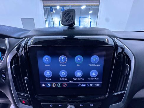 Used 2020 Chevrolet Traverse RS FWD image 25