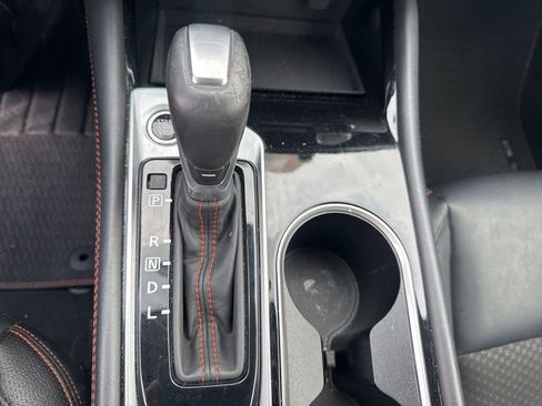 Used 2025 Nissan Altima 2.5 SR image 18