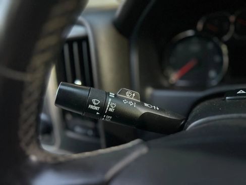 Used 2018 Chevrolet Silverado 1500 LT image 10