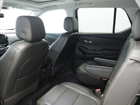 Used 2021 Chevrolet Traverse Premier w/ Redline Edition AWD/4WD image 22