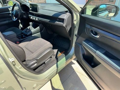 Used 2026 Honda CR-V TrailSport image 22