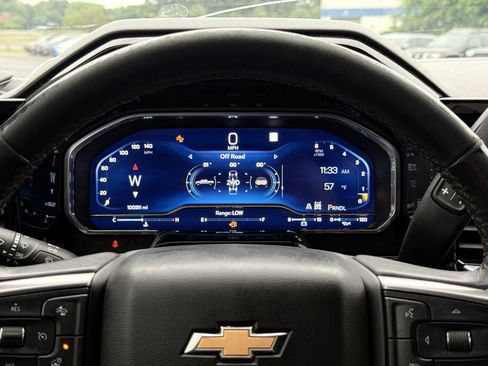 Used 2022 Chevrolet Silverado 1500 LT AWD/4WD image 34