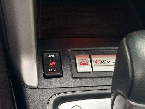 Used 2015 Subaru Forester 2.5i Limited image 19