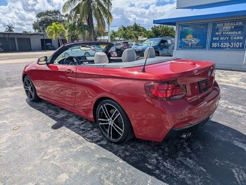 Used 2020 BMW 230i Convertible w/ M Sport Package image 5