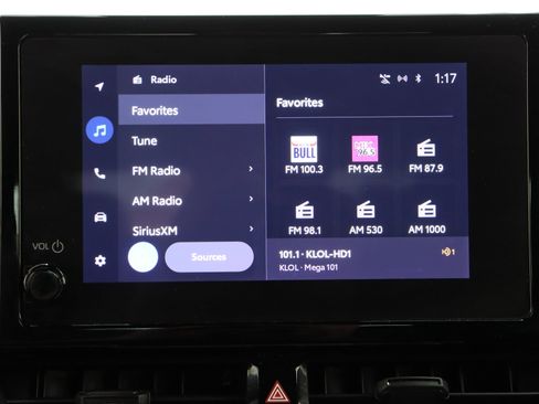 Certified 2023 Toyota Corolla SE image 18