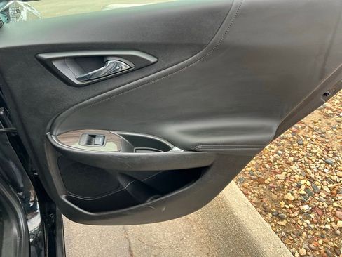 Used 2024 Chevrolet Malibu LT image 24