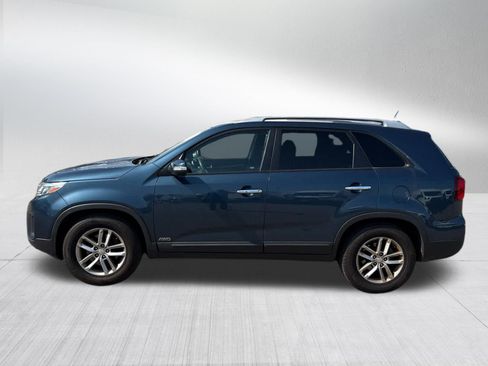 Used 2014 Kia Sorento LX AWD/4WD image 4