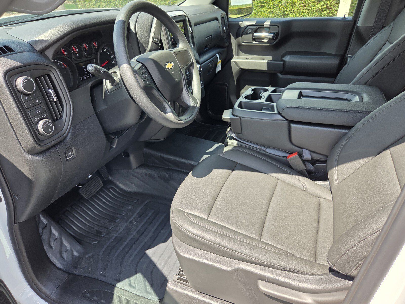New 2026 Chevrolet Silverado 1500 W/T w/ WT Value Package AWD/4WD image 5