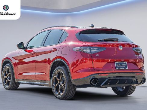 New 2025 Alfa Romeo Stelvio Sprint AWD/4WD image 6