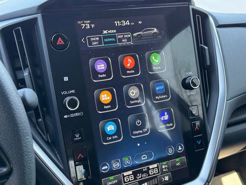 Used 2025 Subaru Crosstrek 2.0i Premium image 20