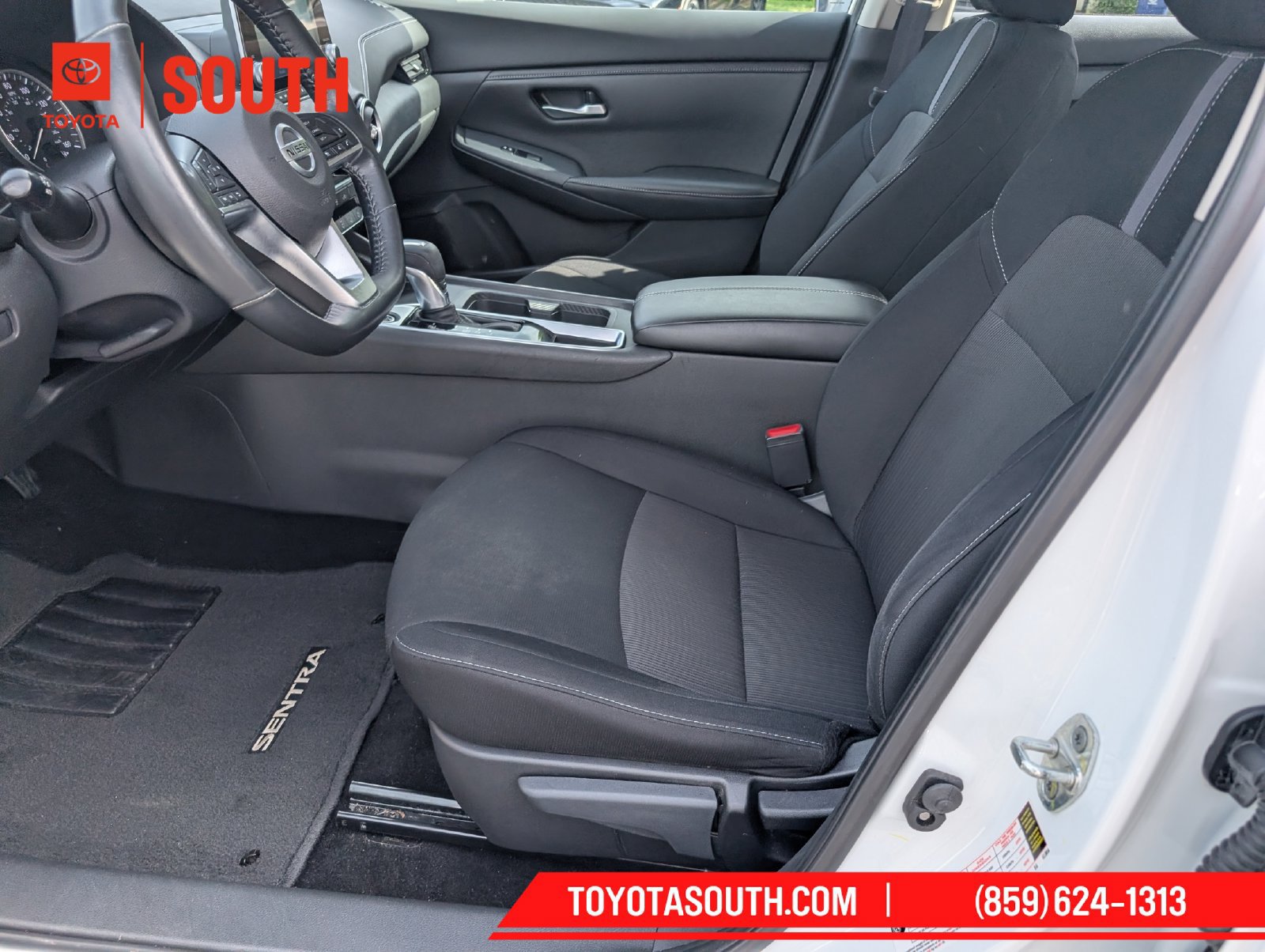 Used 2023 Nissan Sentra SV FWD image 12