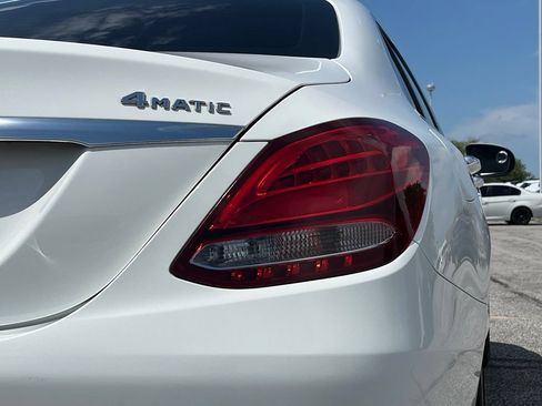 Used 2018 Mercedes-Benz C 300 4MATIC Sedan image 13