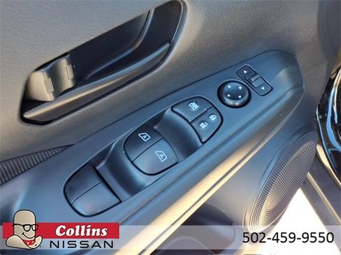 New 2025 Nissan Kicks Play S image 17