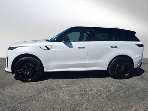 New 2026 Land Rover Range Rover Sport SV AWD/4WD image 2