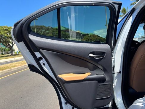 Used 2025 Lexus UX 300h AWD image 14