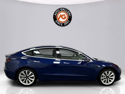 Used 2018 Tesla Model 3 Long Range image 8