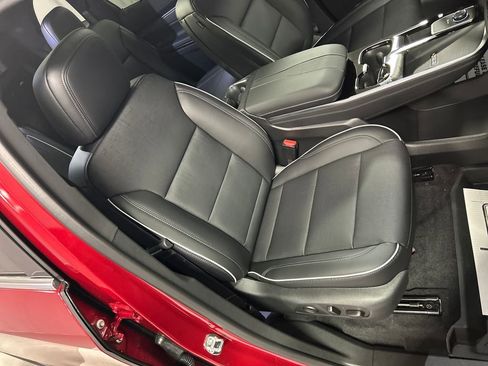 New 2026 Buick Enclave Preferred w/ Power Package AWD/4WD image 25