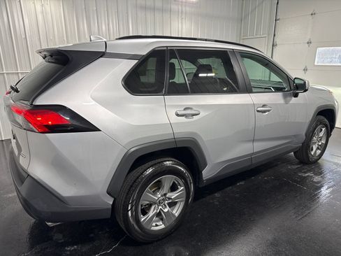 Used 2024 Toyota RAV4 XLE AWD/4WD image 5