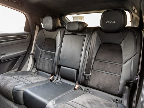 Certified 2023 Porsche Cayenne GTS AWD/4WD image 29