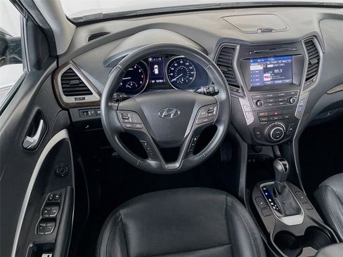 Used 2017 Hyundai Santa Fe Sport 2.0T image 24