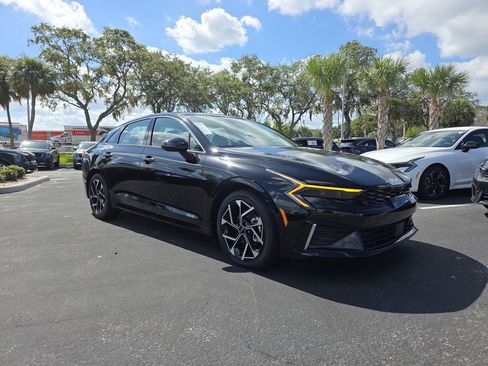 New 2026 Kia K5 EX image 2