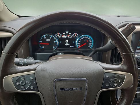 Used 2019 GMC Sierra 2500 Denali w/ Duramax Plus Package AWD/4WD image 24